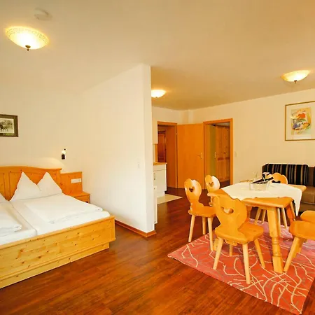 Haus Hubertus By Summit Travel Aparthotel Wagrain