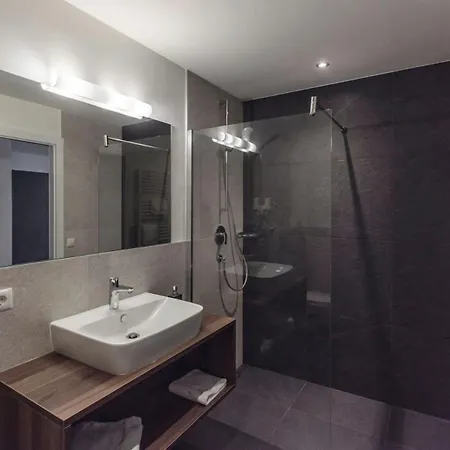 Apart Otel Haus Hubertus By Summit Travel