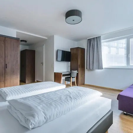 Haus Hubertus By Summit Travel Aparthotel