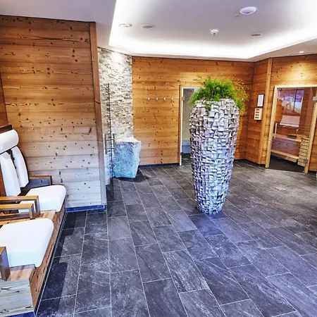 Haus Hubertus By Summit Travel *